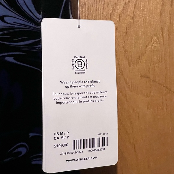 Athlete Allyson Felix Ultimate Stash II Legend 7/8 Legging- 8 Petite - Picture 4 of 6